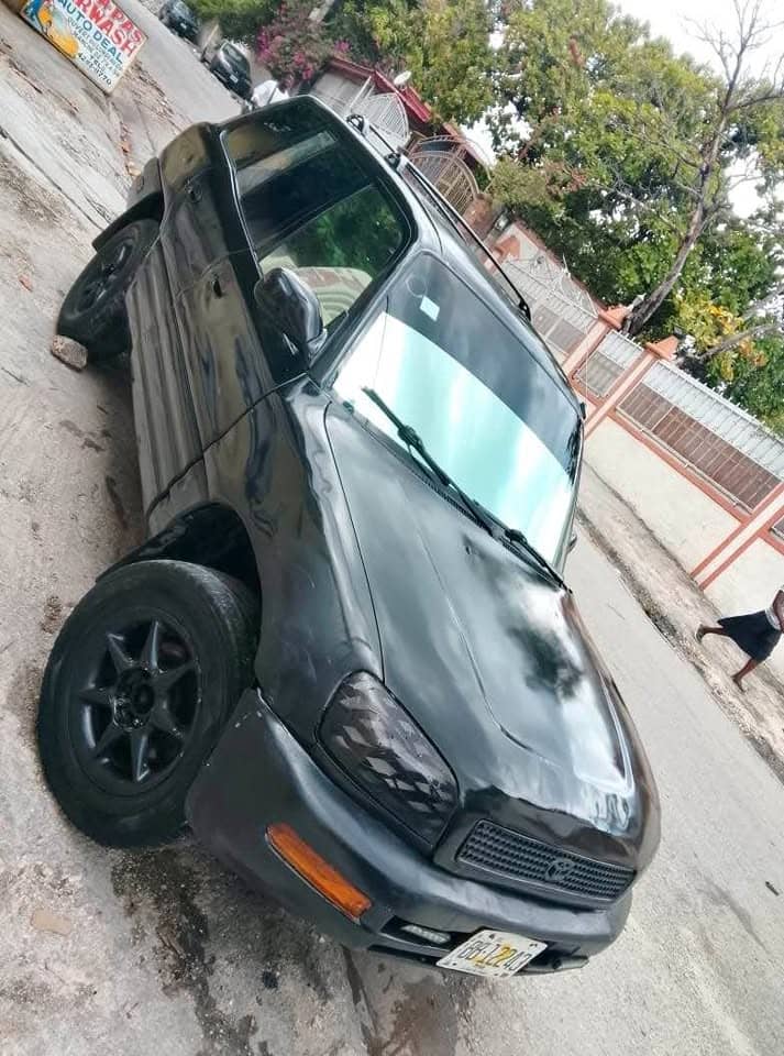 Toyota RAV4 1997 automatique 2 roues motrices