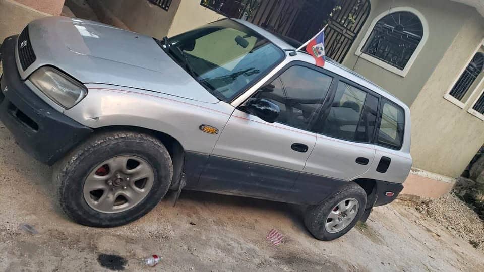Toyota RAV4 1997 4x4 — climatisation à réparer