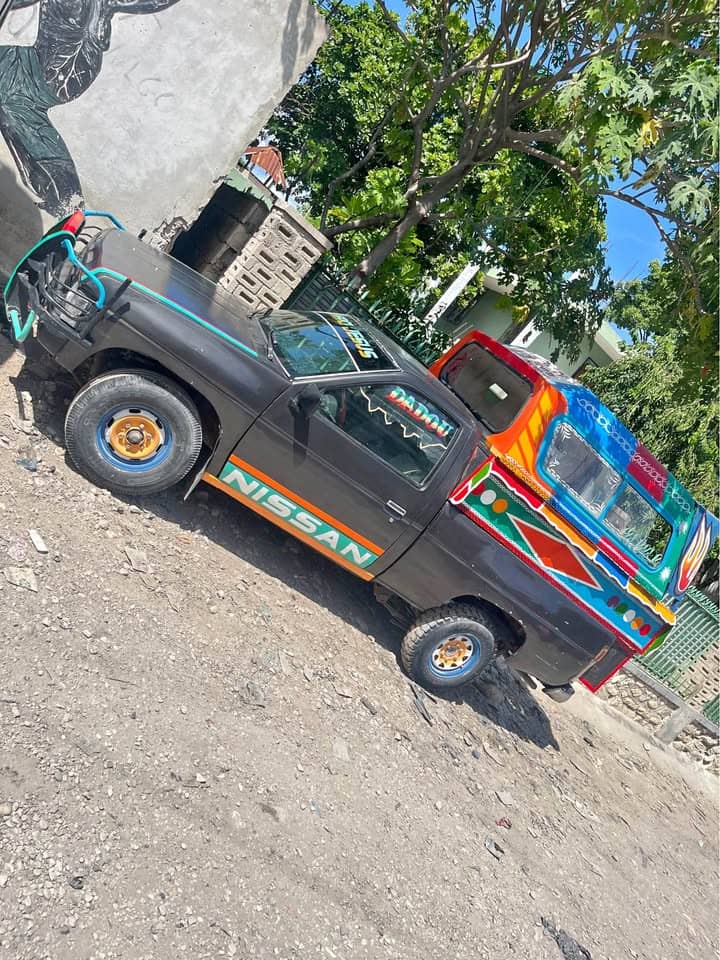 Pick-up Nissan diesel — moteur TD27