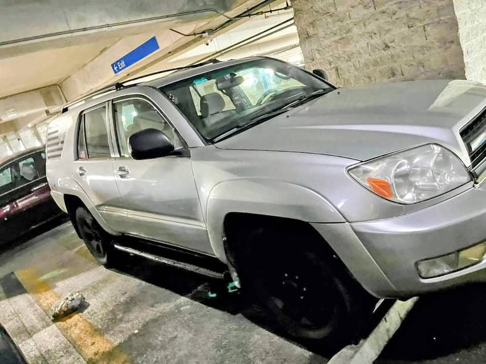 Toyota 4Runner 2004 automatique V6 — dédouané