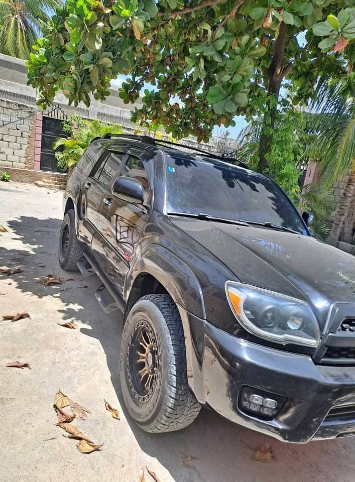 Toyota 4Runner 2008 automatique 4x4 — 109 000 km