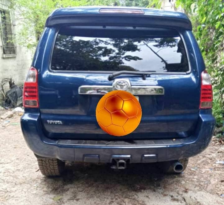 Toyota 4Runner 2007 automatique — essence 6 cylindres